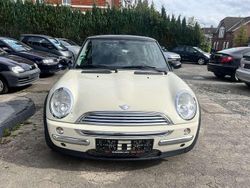 Pepper white Gebraucht 2003 Mini Cooper Kleinwagen | 990 € (Guter Preis)