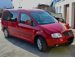 Rot Gebraucht 2009 VW Caddy Maxi Van / Kleinbus | 6.999 € (Fairer Preis)