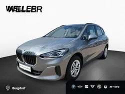 Grau Gebraucht 2023 BMW 218 Active Tourer Performance Van / Kleinbus | 28.985 € (Guter Preis)