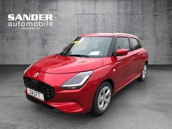 Rot Neu 2025 Suzuki Swift Comfort Limousine | 18.990 €