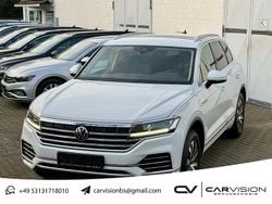 Pure white Gebraucht 2020 VW Touareg Elegance SUV | 34.999 € (Guter Preis)