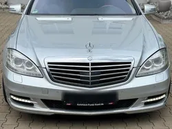 Silber Gebraucht 2011 Mercedes S500 Limousine | 12.400 €