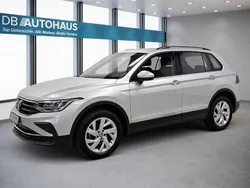 Silber Gebraucht 2022 VW Tiguan Life SUV | 28.650 € (Superpreis)
