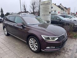 Rot Gebraucht 2017 VW Passat Highline Kombi | 12.890 € (Superpreis)