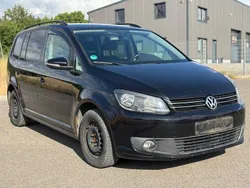 Schwarz Gebraucht 2010 VW Touran Comfortline Van / Kleinbus | 3.999 € (Guter Preis)