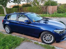 Blau Gebraucht 2018 BMW 118 Advantage Kleinwagen | 14.500 € (Guter Preis)