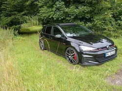 Schwarz Gebraucht 2019 VW Golf VII GTI Limousine | 22.990 € (Fairer Preis)