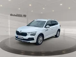 Weiß Gebraucht 2025 Skoda Kamiq SUV | 27.987 € (Fairer Preis)