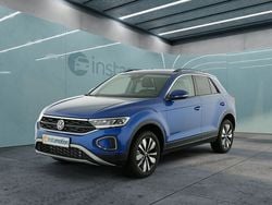 Blau Gebraucht 2024 VW T-Roc S SUV | 30.854 € (Fairer Preis)