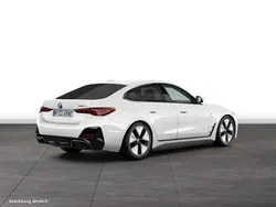 Weiß Gebraucht 2024 BMW i4 Limousine | 51.583 € (Fairer Preis)