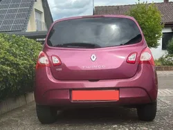 Violet Gebraucht 2012 Renault Twingo Dynamique Kleinwagen | 3.950 € (Etwas zu teuer)