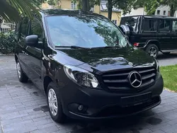Schwarz Gebraucht 2021 Mercedes Citan 112 Van | 14.990 € (Superpreis)
