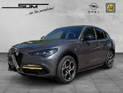 Grau Gebraucht 2024 Alfa Romeo Stelvio Veloce SUV | 39.450 € (Fairer Preis)