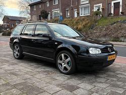 Schwarz Gebraucht 2000 VW Golf IV Kombi | 1.950 € (Guter Preis)