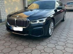 Schwarz Gebraucht 2020 BMW 740 Executive Limousine | 45.000 € (Etwas zu teuer)