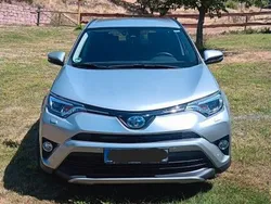Silber Gebraucht 2017 Toyota RAV4 Edition-S SUV | 19.500 € (Guter Preis)