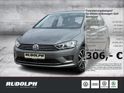 Grau Gebraucht 2015 VW Golf Sportsvan Highline Van / Kleinbus | 16.460 € (Fairer Preis)