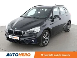 Schwarz Gebraucht 2015 BMW 218 Active Tourer Sport Line Van / Kleinbus | 13.950 € (Fairer Preis)