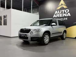 Silber Gebraucht 2013 Skoda Yeti Plus Edition SUV | 9.999 € (Etwas zu teuer)