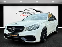 Weiß Gebraucht 2016 Mercedes E63 AMG AMG Limousine | 31.600 € (Fairer Preis)