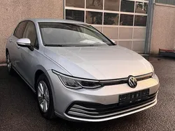 Silber Gebraucht 2023 VW Golf VIII Kleinwagen | 27.500 € (Fairer Preis)