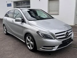 Silber Gebraucht 2012 Mercedes B200 Edition 1 Van / Kleinbus | 9.999 € (Fairer Preis)
