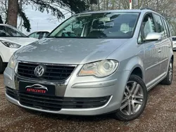 Silber Gebraucht 2007 VW Touran Trendline Van / Kleinbus | 4.900 € (Fairer Preis)