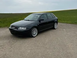 Schwarz Gebraucht 2000 Audi A3 Kleinwagen | 3.750 €