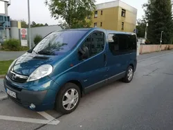 Blau Gebraucht 2008 Opel Vivaro Cosmo Van | 7.000 € (Guter Preis)