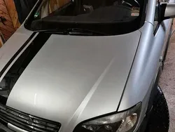 Silber Gebraucht 2001 Opel Zafira Selection Van / Kleinbus | 999 € (Guter Preis)