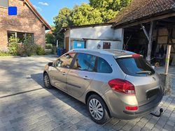 Braun Gebraucht 2009 Renault Clio II Exception Limousine | 4.500 € (Fairer Preis)