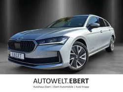 Aluminiumsilber Gebraucht 2024 Skoda Superb Selection Kombi | 50.290 €