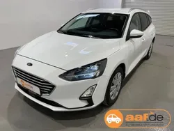 Weiss Gebraucht 2021 Ford Focus Cool & Connect Kombi | 19.250 € (Fairer Preis)