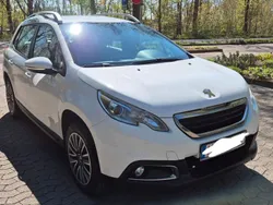Weiß Gebraucht 2013 Peugeot 2008 Active SUV | 4.990 € (Fairer Preis)