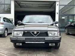 Schwarz Gebraucht 1987 Alfa Romeo 75 Limousine | 22.900 €