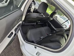 Weiß Gebraucht 2009 Toyota Yaris Team Limousine | 3.900 € (Fairer Preis)