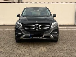 Schwarz Gebraucht 2017 Mercedes GLE350 SUV | 35.000 € (Etwas zu teuer)