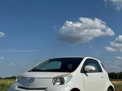 Weiß Gebraucht 2009 Toyota iQ Kleinwagen | 2.899 € (Superpreis)