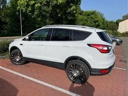 Weiß Gebraucht 2019 Ford Kuga Trend SUV | 14.800 € (Guter Preis)