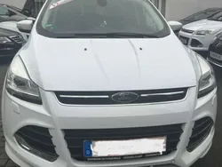 Weiß Gebraucht 2015 Ford Kuga Titanium SUV | 14.399 € (Fairer Preis)