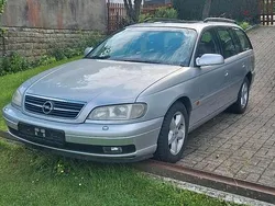 Silber Gebraucht 2000 Opel Omega Kombi | 1.500 € (Fairer Preis)