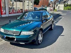 Grün Gebraucht 1996 Audi A4 Limousine | 3.200 €