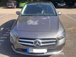 Silber Gebraucht 2019 Mercedes B220 Progressive Van / Kleinbus | 23.950 € (Fairer Preis)