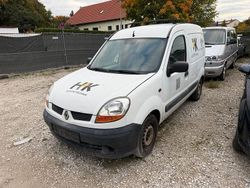 Weiß Gebraucht 2004 Renault Kangoo Van / Kleinbus | 790 € (Superpreis)