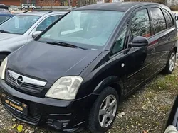 Schwarz Gebraucht 2006 Opel Meriva Edition Van / Kleinbus | 1.390 € (Superpreis)