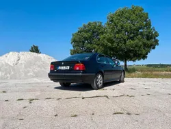 Schwarz Gebraucht 1998 BMW 520 Limousine | 2.450 € (Fairer Preis)