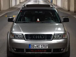 Grau Gebraucht 2003 Audi A6 Allroad Sport Kombi | 9.500 €