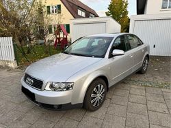 Silber Gebraucht 2003 Audi A4 Limousine | 5.500 €
