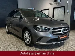 Mountaingrau met. Gebraucht 2022 Mercedes B200 Van / Kleinbus | 25.990 € (Fairer Preis)