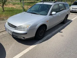 Silber Gebraucht 2002 Ford Mondeo Futura Kombi | 950 €